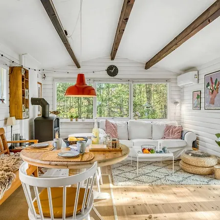 Susannah - From The Sea By Interhome Ferienhaus Hals