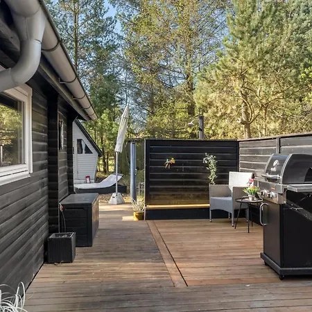 Susannah - From The Sea By Interhome Hals